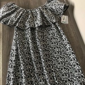 Black and white CiCi